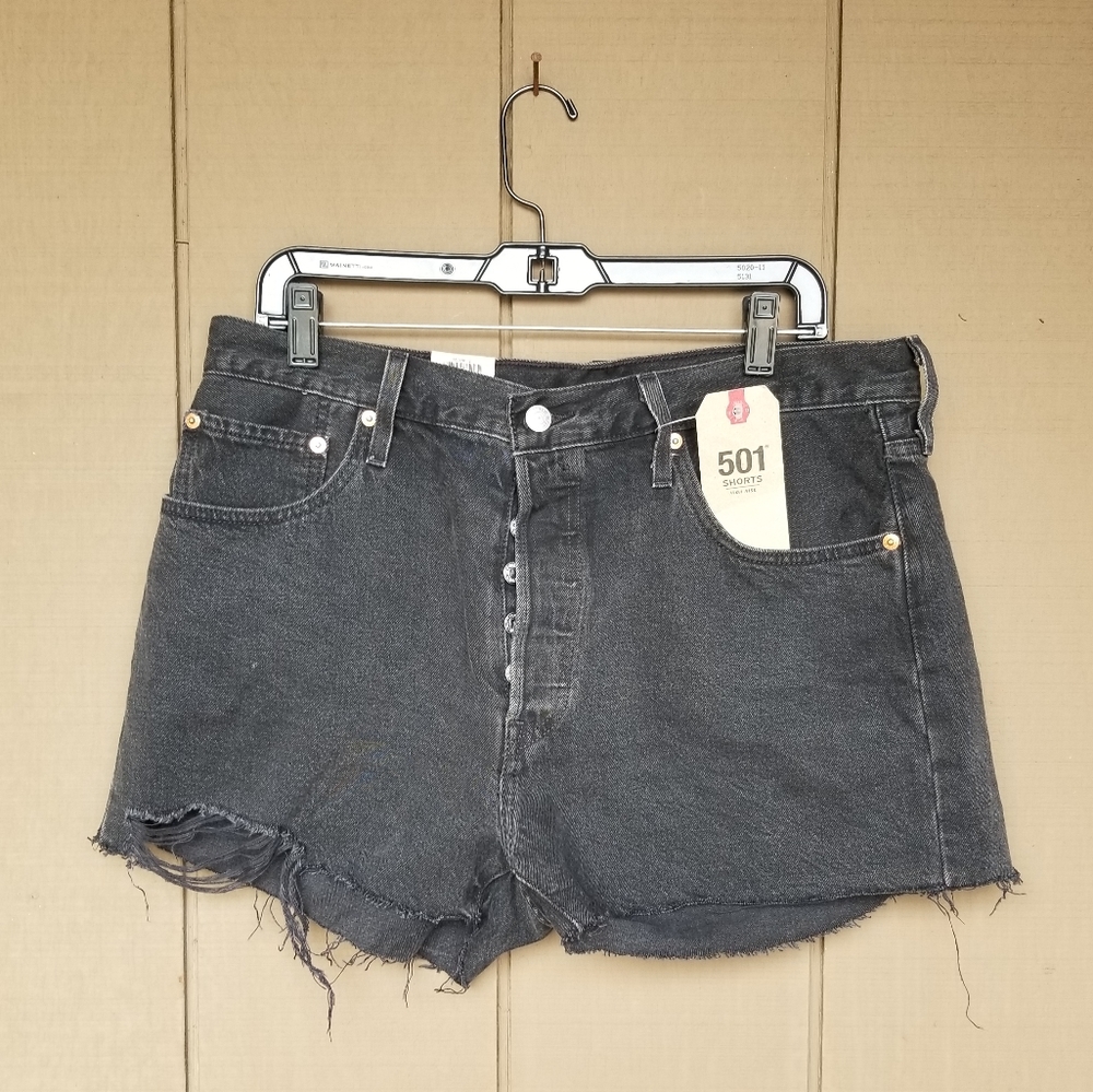 Levi's 501 high rise shorts button fly